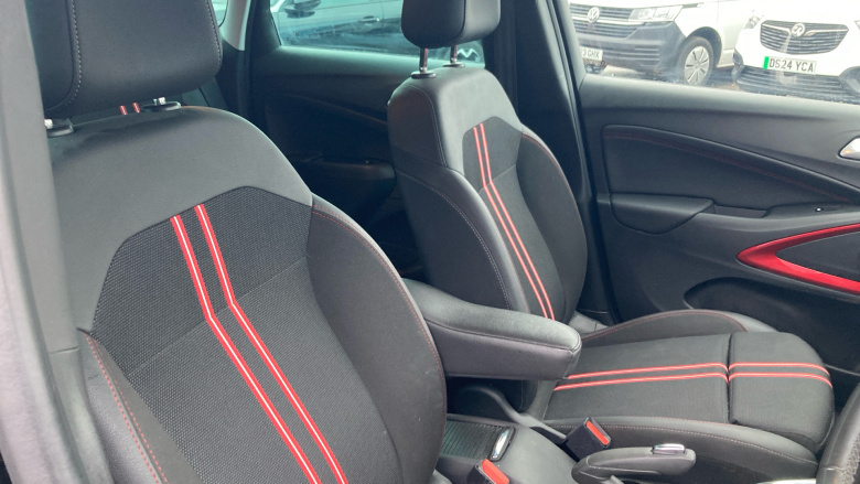 Vauxhall Crossland 1.2 Turbo [130] SRi Nav 5dr Auto Petrol Hatchback